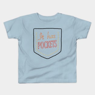 It has pockets! Kids T-Shirt